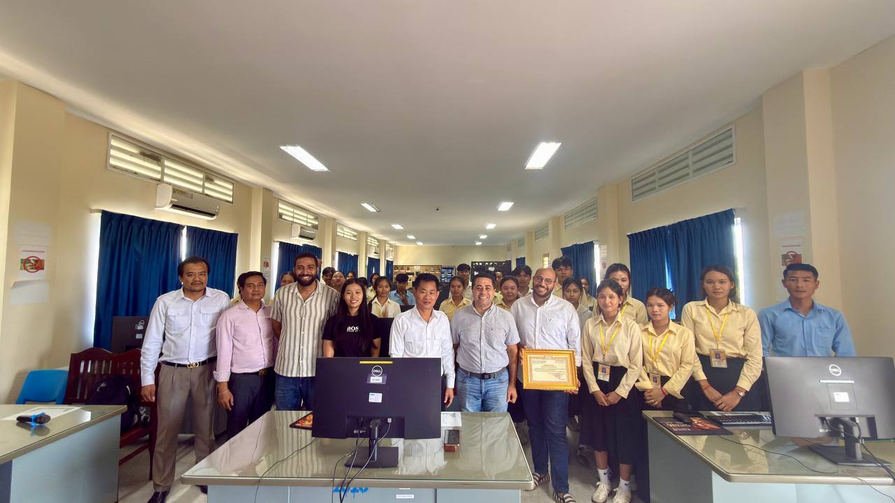 បង្ហាញអំពី ការសរសេរ CV